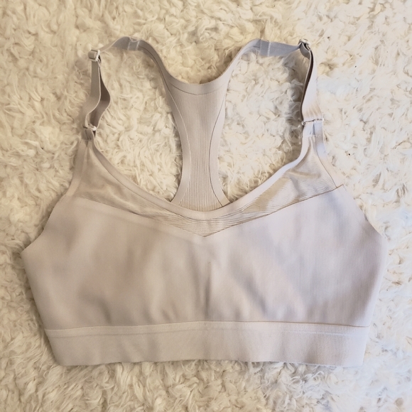 Victoria's Secret Other - 🌻 victoria's secret • sports bra